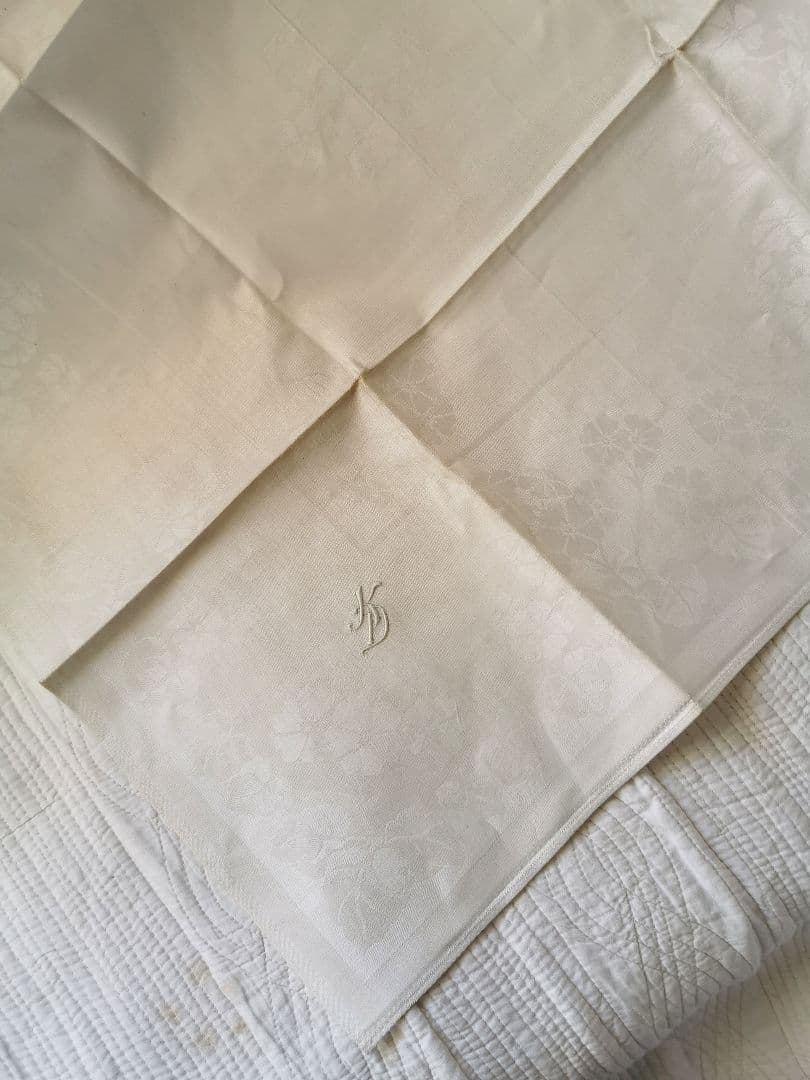 アンティーク ダマスク織 リネン 桜草 プリムラ 紫陽花風 イニシャル