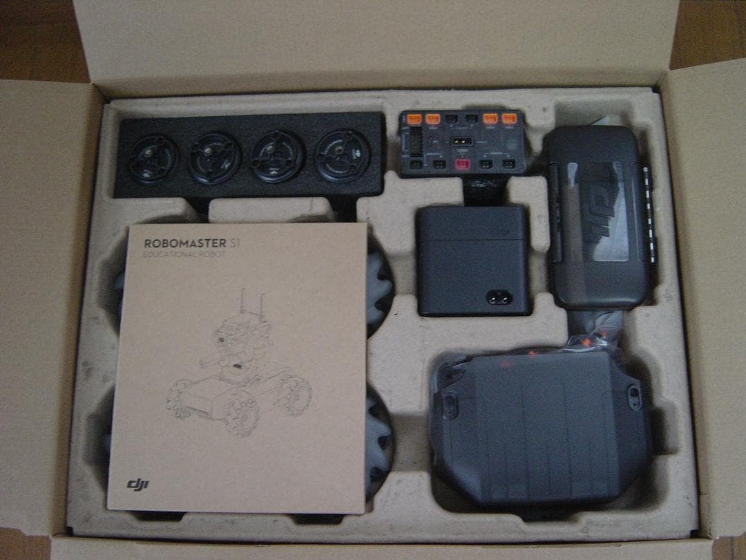 値引き！！　DJI RoboMaster S1 (JP) 【未組み立て】