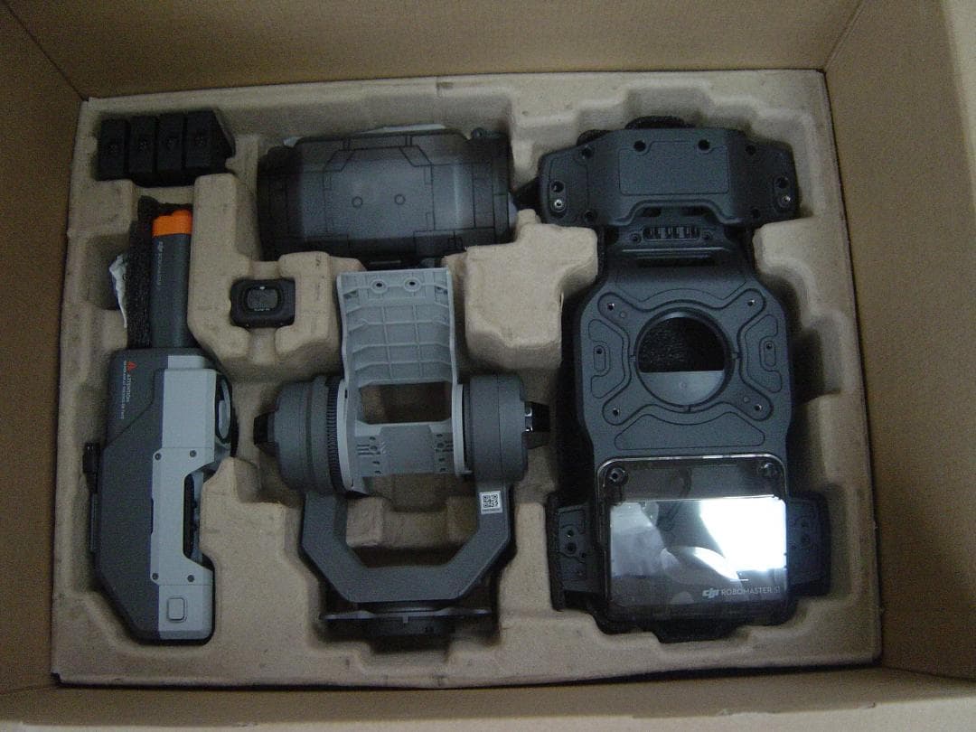 値引き！！　DJI RoboMaster S1 (JP) 【未組み立て】