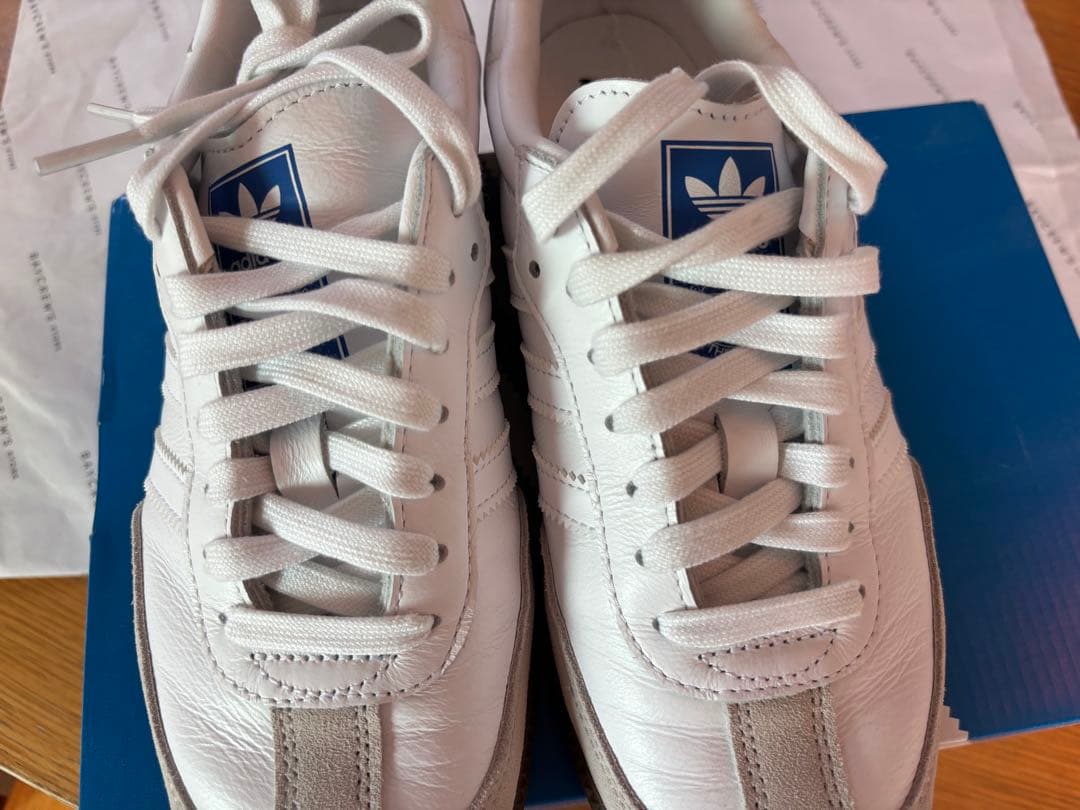 折りたたみマッサージベッド ブラウン アームレスト未使用 新品紙