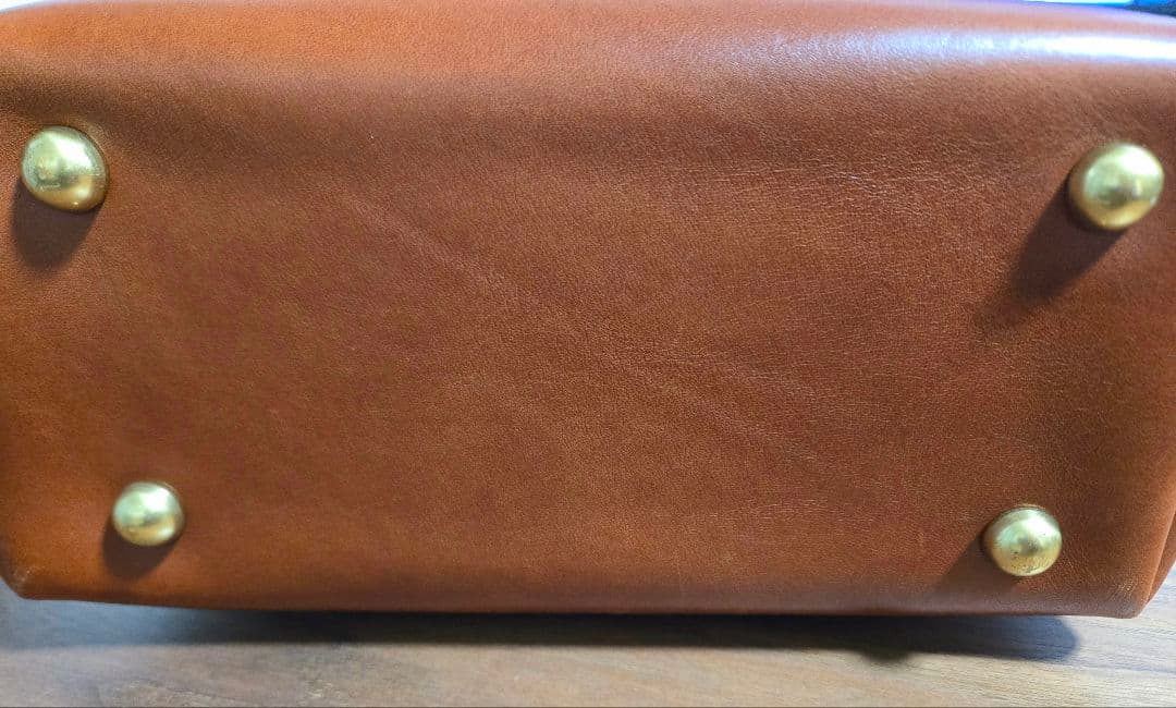 HERZ ヘルツ レザー 口枠 2wayバッグ