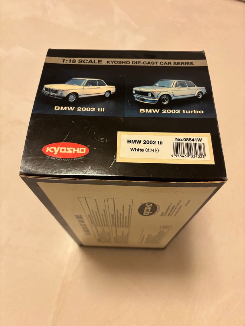 ミニカー BMW2002tii 1:18SCALE kyosho