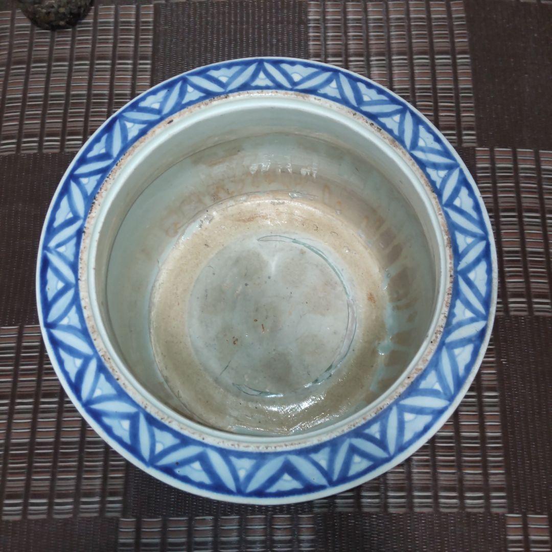 青い鳥と花模様の陶器火鉢