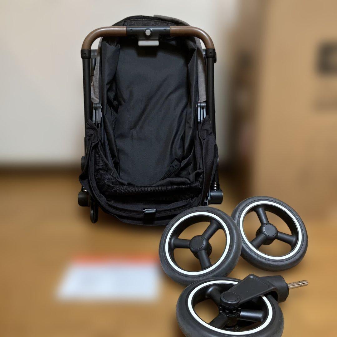 コムペットコンビ ペット用カート ルルテイル　マウナロアブラック×グレージュ Combi（コンビ） コムペット ルルテイル マウナロアブラック