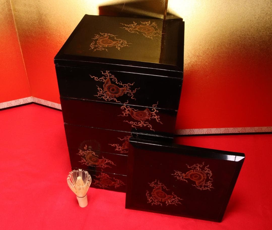 時代 輪島塗 五段重 金蒔絵 梨地 螺鈿 重箱 木製