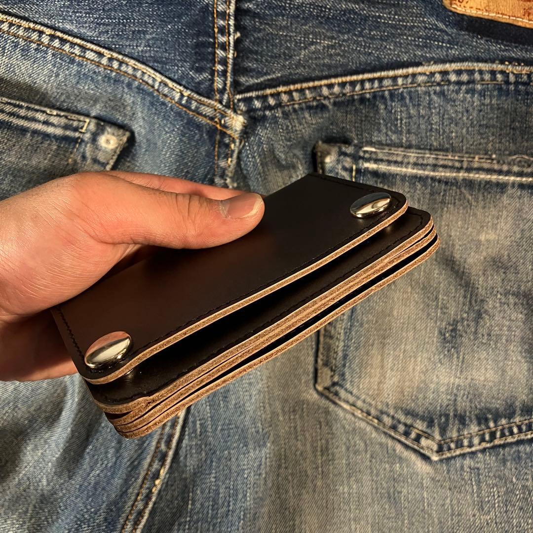 お札が折れない！ミドルトラッカーウォレット 3層 シルバー 栃木レザー