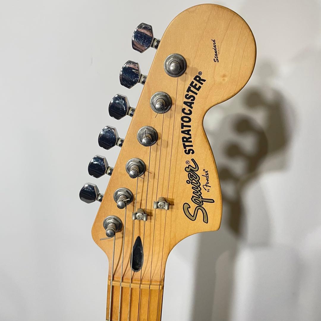 Squier Stratocaster Standard エレキギター