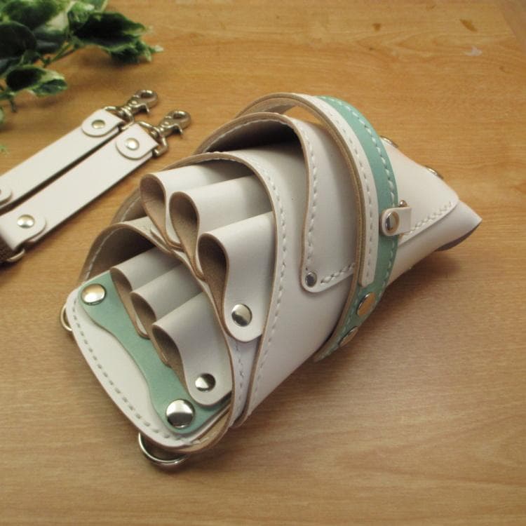 ホワイト＆空色　６丁差し　本革シザーケース　SCA-45/CWA