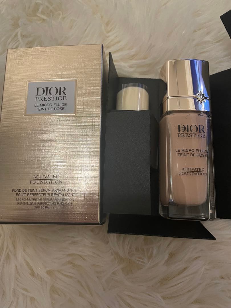 Dior プレステージ ル マイクロ フルイド タン