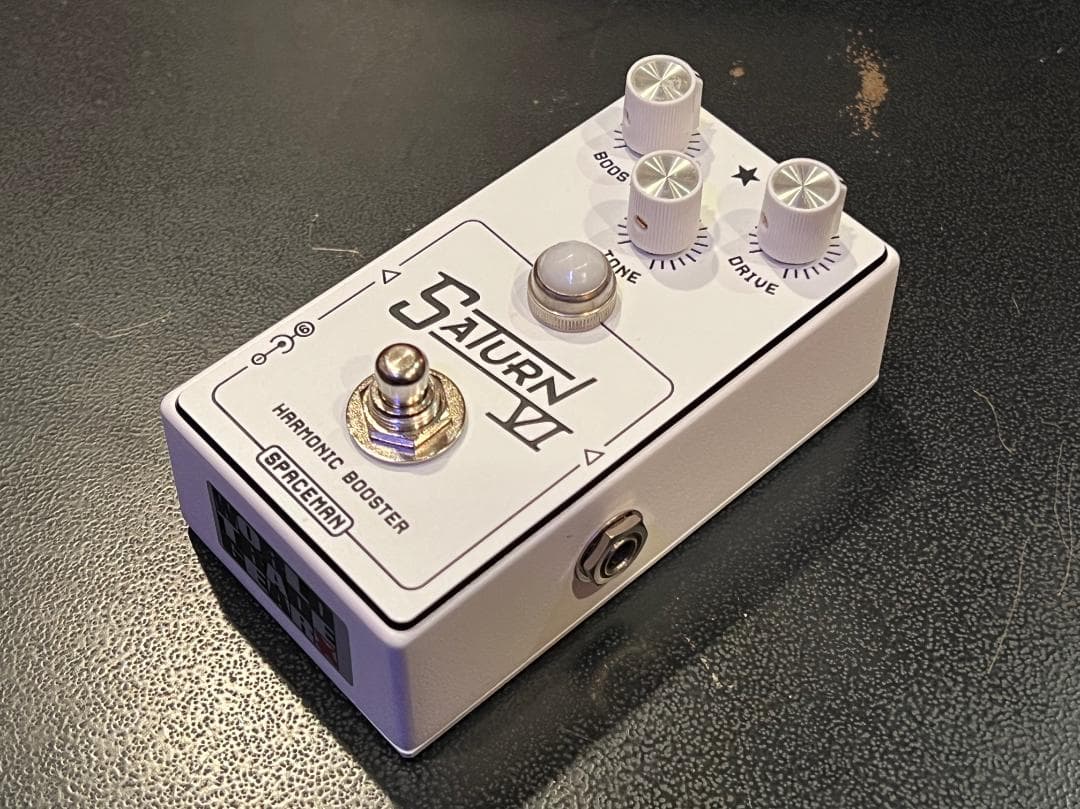 ギター Spaceman Effects Saturn VI