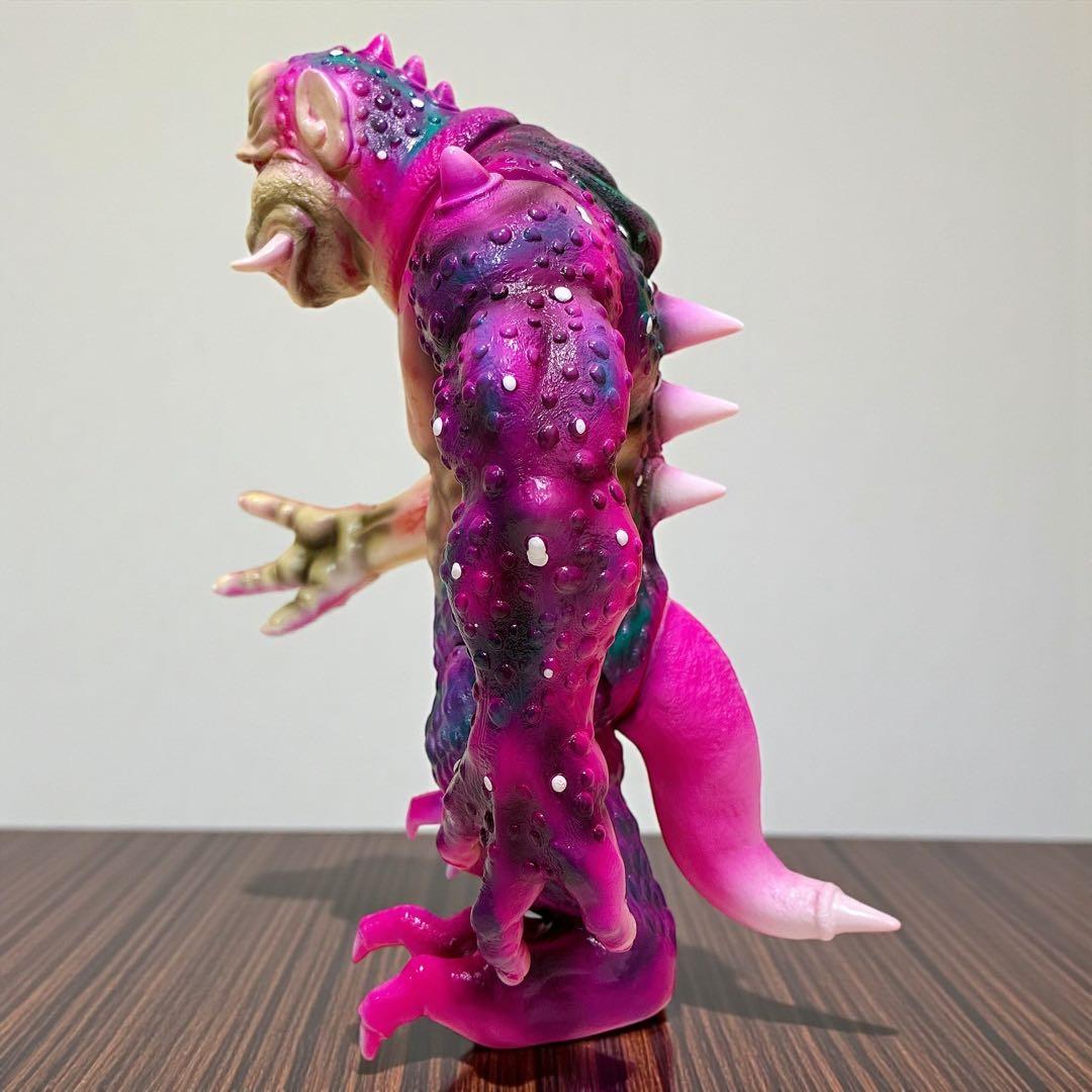 珍カラー 幻獣ガエザル シカルナ工房 ソフビ フィギュア 一つ目