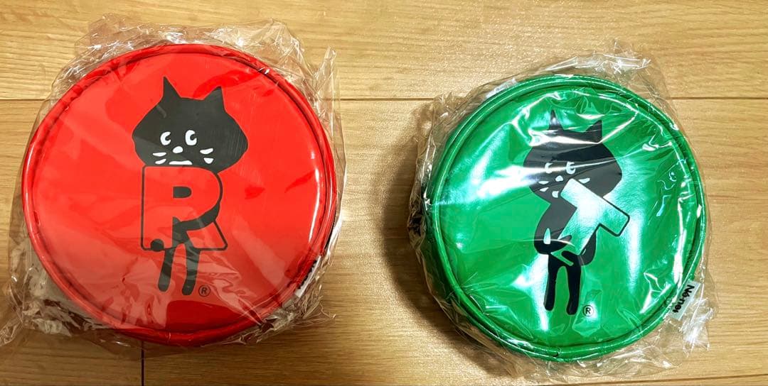 ニャー　Ne-ne t イニシャル　PU合皮円柱型ポーチ 10個セット 新品