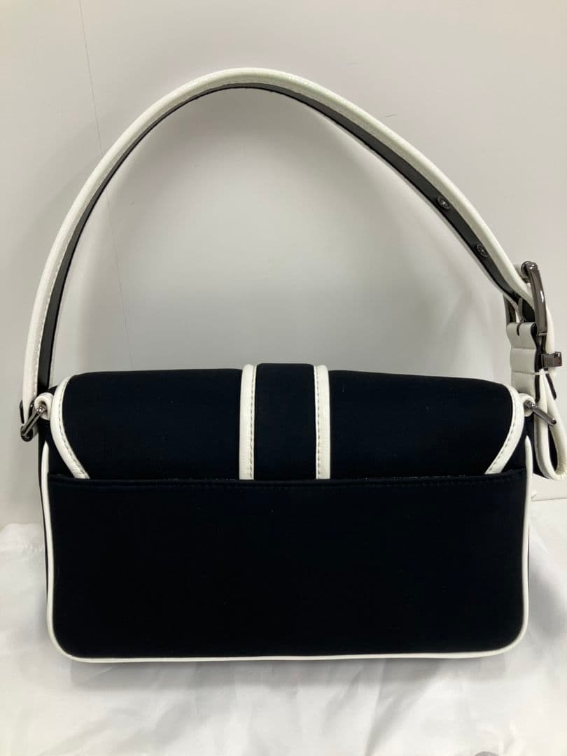 【マイケル・コース　コルビー】ハンドバッグ