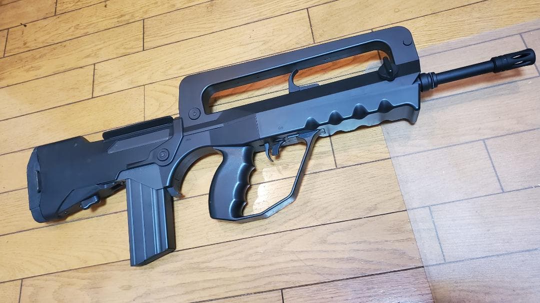 東京マルイ　FA-MAS　スーパーバージョン　　ファマス