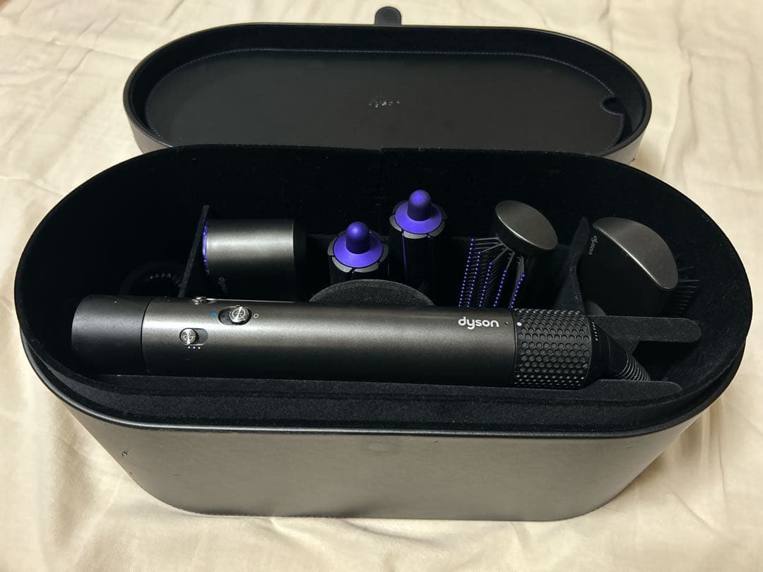 【Miki】Dyson ヘアドライヤー スタイリングツール付き