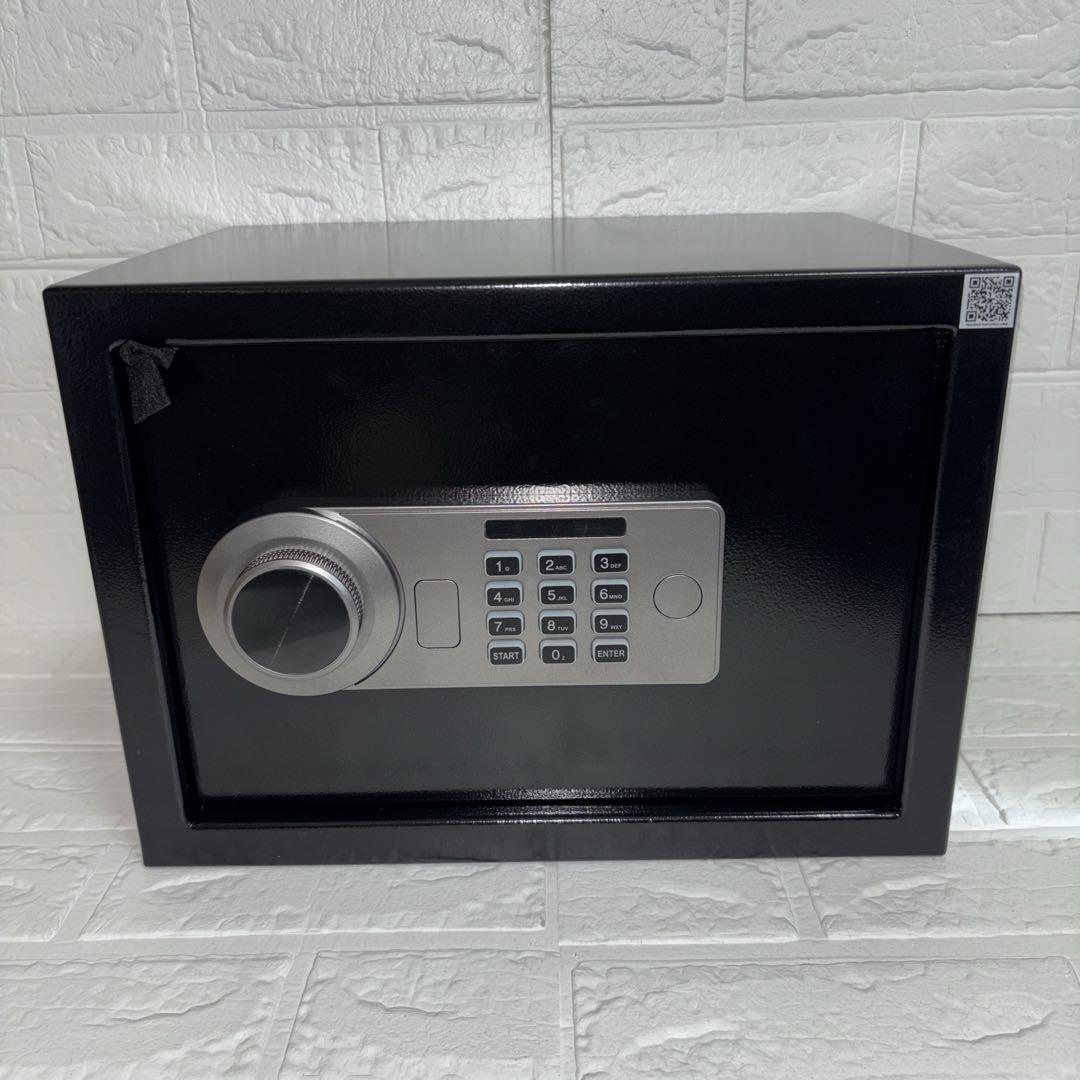 金庫 小型 [ 耐火 耐水/充電ケーブル付き] 緊急キー付 22.6L