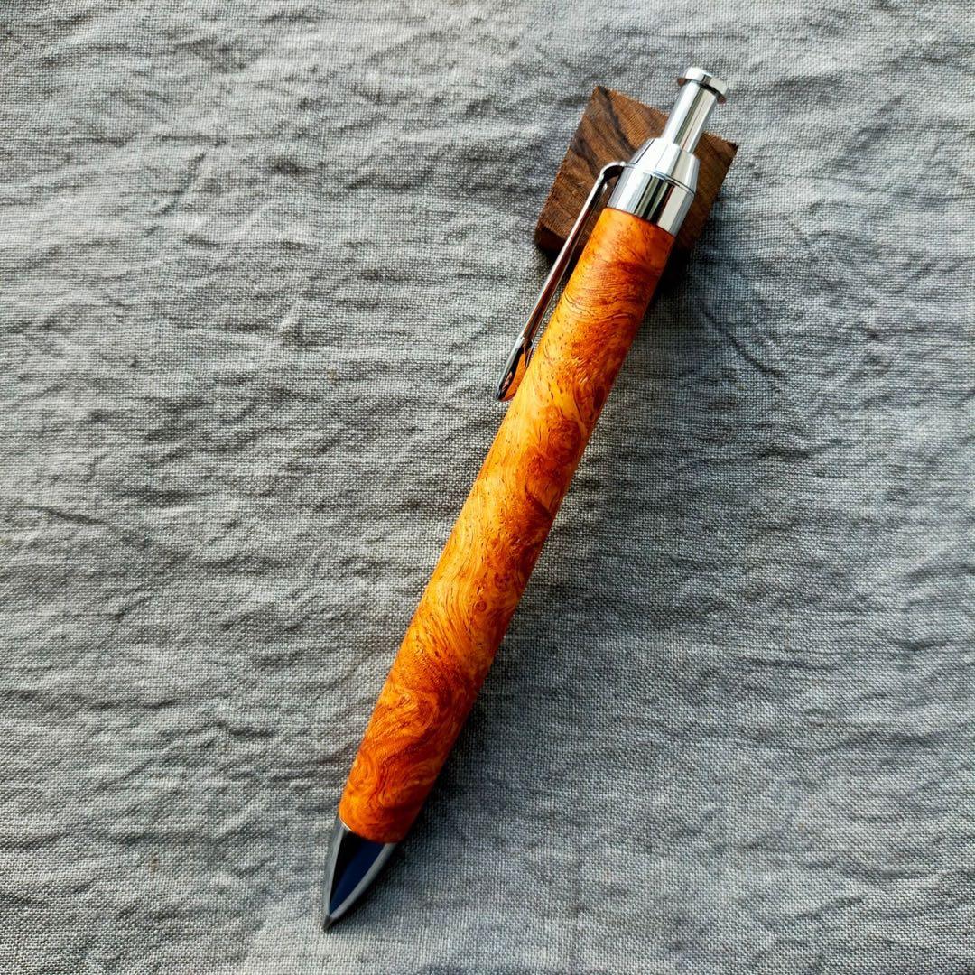 ハンドメイド　木軸ボールペン　花梨瘤　0.5mm　真鍮