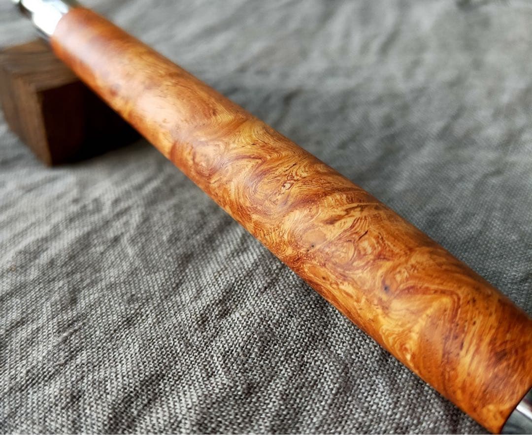 ハンドメイド　木軸ボールペン　花梨瘤　0.5mm　真鍮