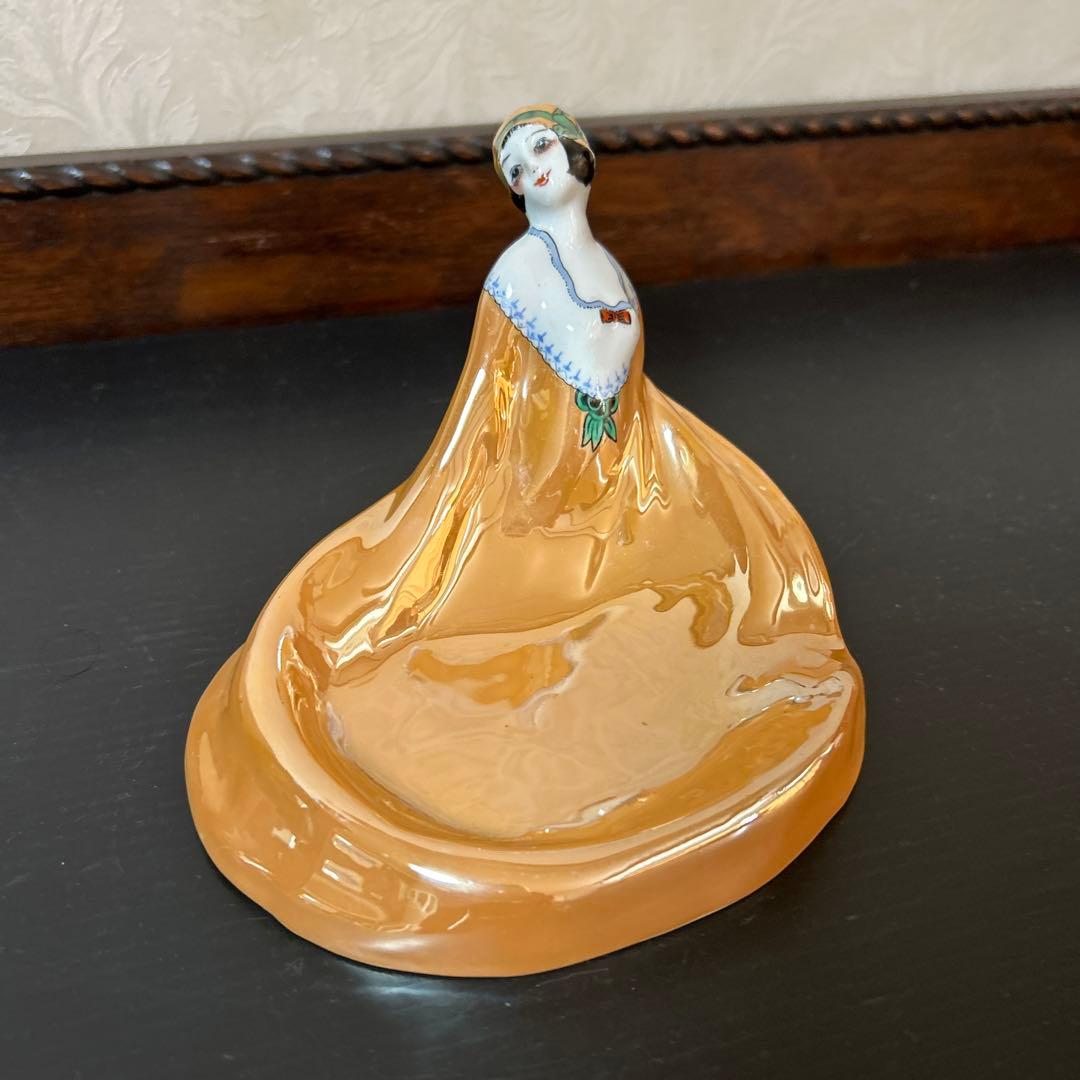 オールドノリタケ　デコレディ　ラスター彩 小物入れ・ピントレー　 アンティーク オールドノリタケ デコレディ ラスター彩 小物入れ・ピントレー