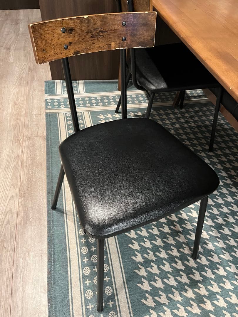 本日限定値下げ中！ダイニングテーブルとソファーセット(６人掛け)