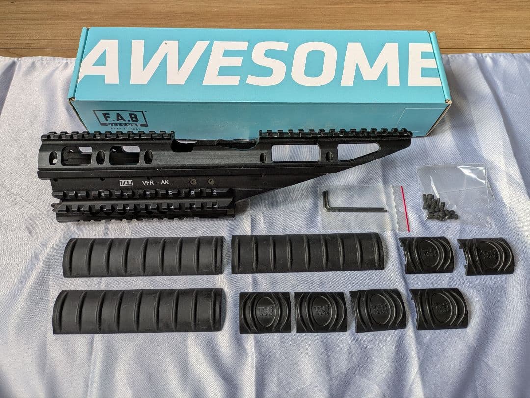 FAB DEFENSE VFR AK ハンドガード AK47/AKM/AK74 FAB DEFENSE VFR AK ハンドガード AK47/AKM/AK74