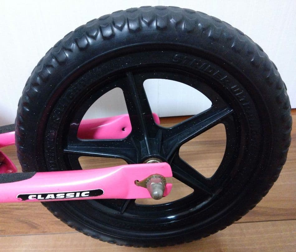 ストライダークラシック（日本正規品）ピンク