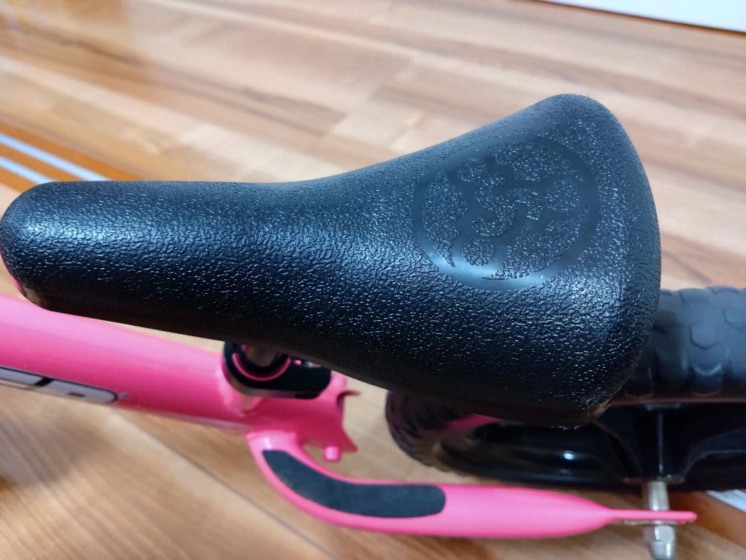 ストライダークラシック（日本正規品）ピンク