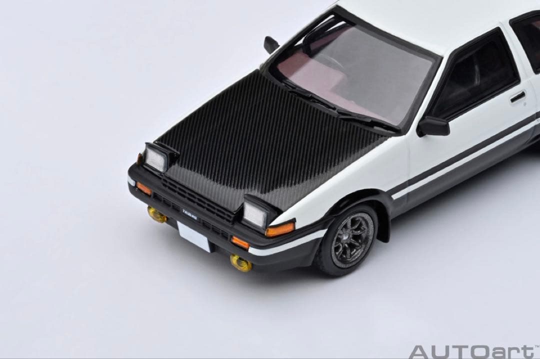 AUTO art頭文字D トレノAE86 ファイナルバージョン　1/64ミニカー