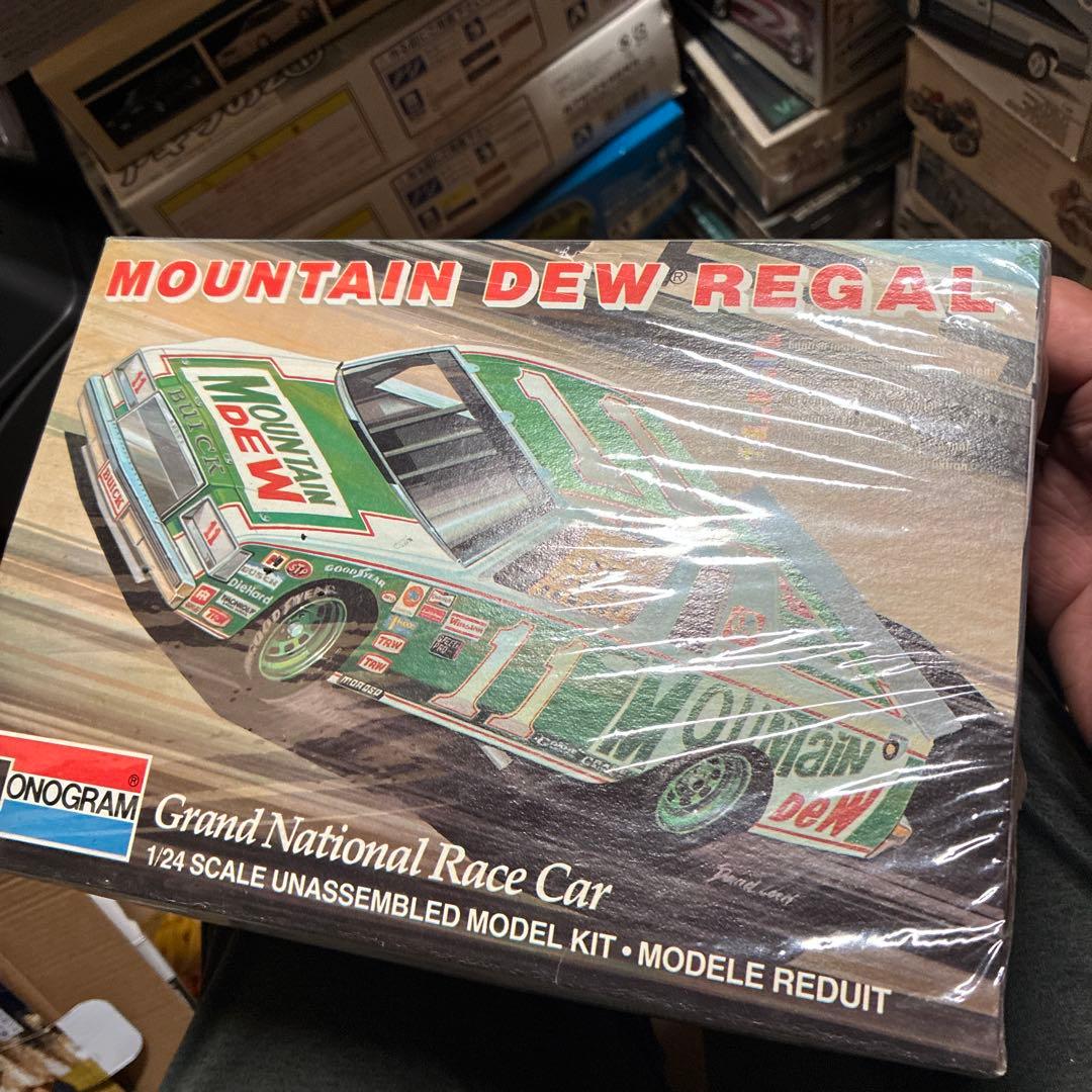 MOUNTAIN DEW REGAL 1/24スケール未組立モデルキット MOUNTAIN DEW REGAL 1/24スケール未組立モデルキットの通販はau PAY