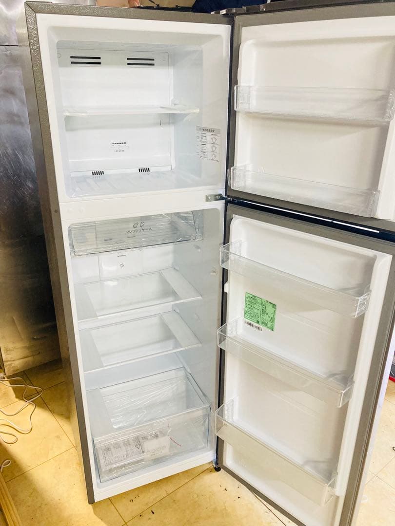 美品 ハイセンス 冷蔵庫 HR-B2501 2024年製 Hisense