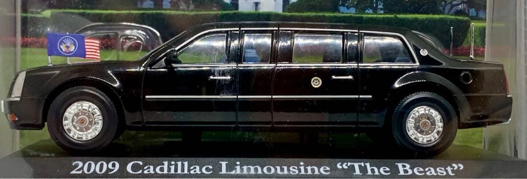 グリーンライト 2009 キャデラック ワン リムジン ザ ビースト 1/43