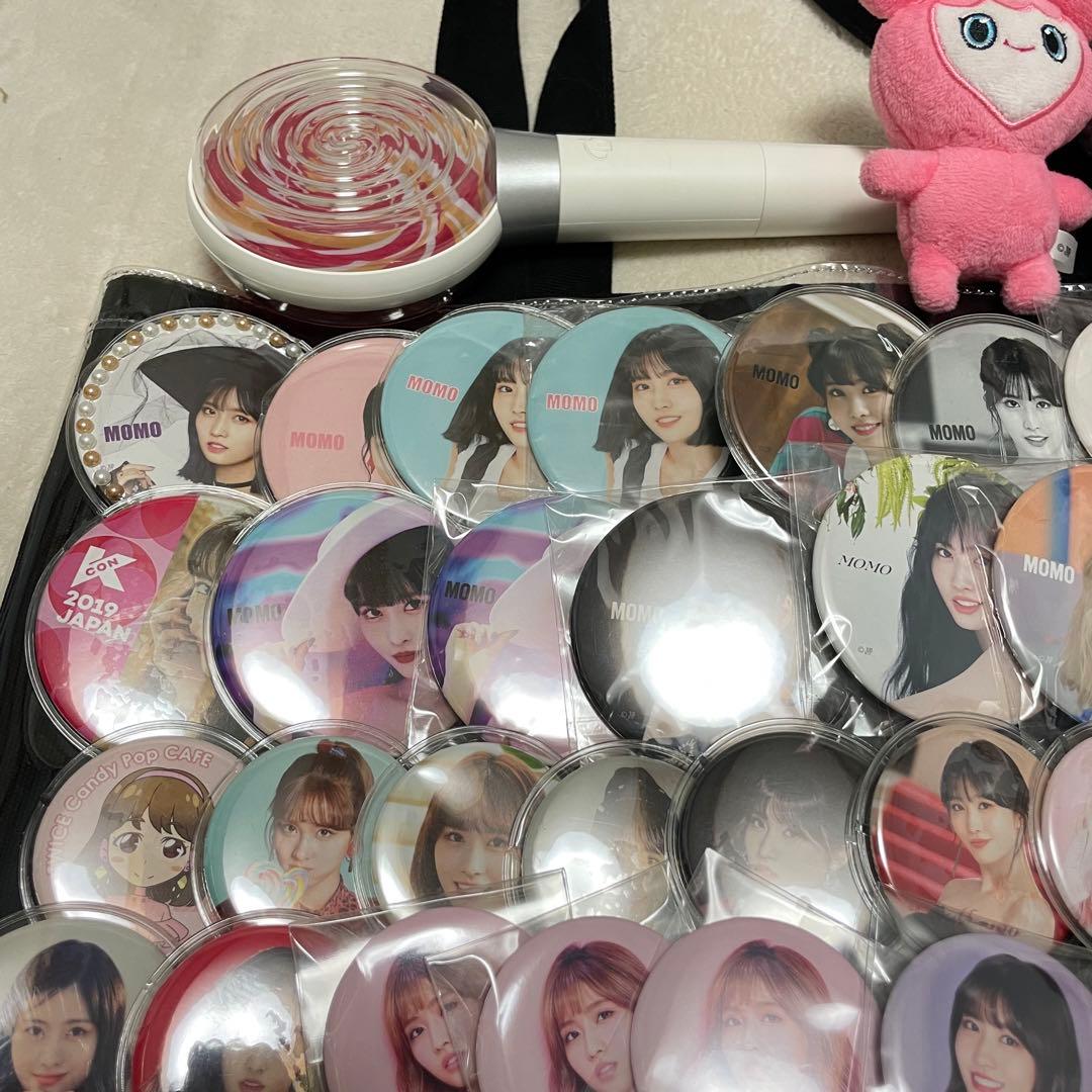 年末限定価格】TWICE モモ 缶バッジ セット まとめ 痛バ グッズ