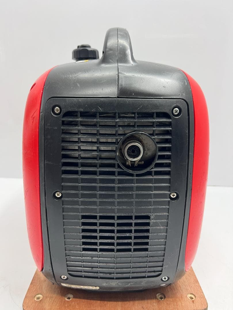 新ダイワ インバーター発電機 iEG1600M 【動作良好・保証付】☆81217