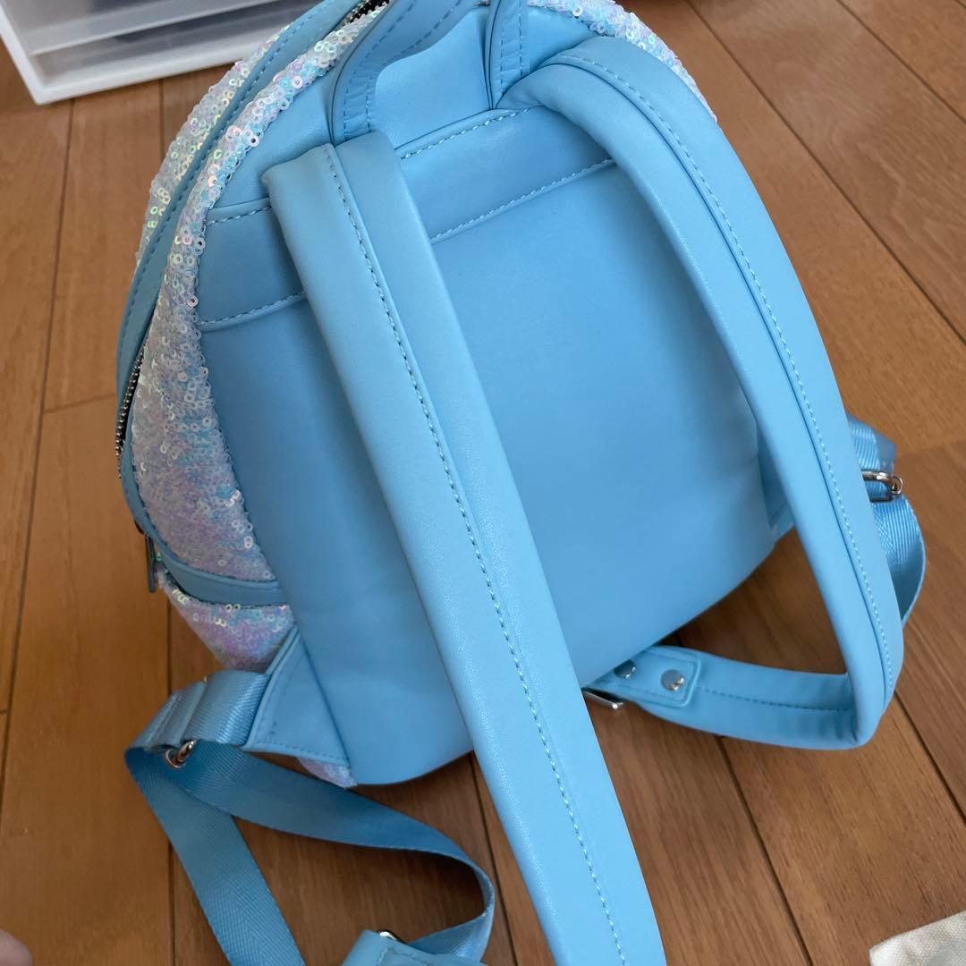 loungefly（ラウンジフライ）アナと雪の女王 バックパック - メルカリ