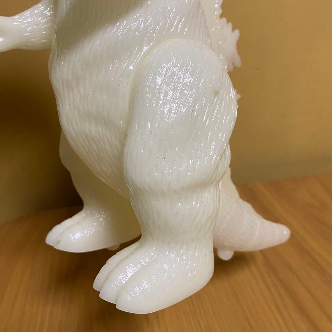 マルサン b/o スタイル ゴジラ 蓄光成型 未塗装ソフビ 5443