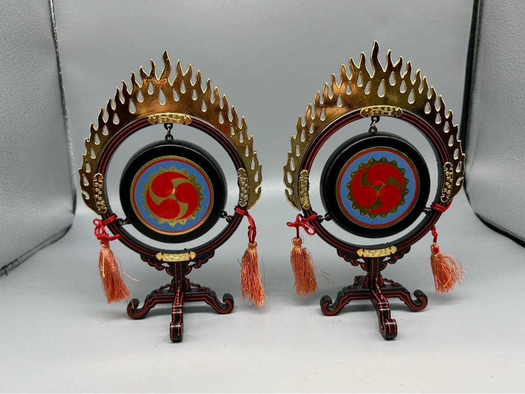 「雛人形付属　三人仕丁（随身人形）　橙色狩衣　太鼓付き　豪華衣装」