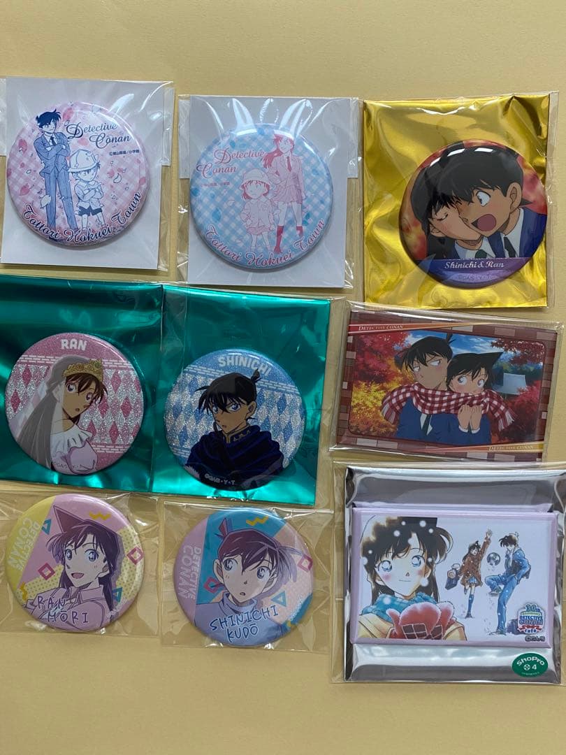 名探偵コナン 缶バッジ 工藤新一 毛利蘭 30周年 コナンカフェ 北栄町