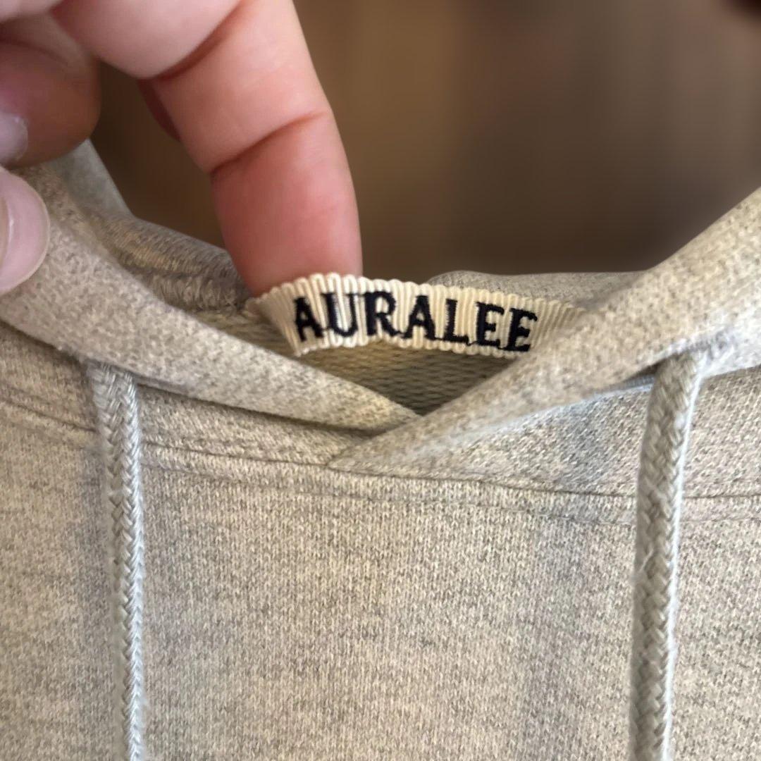 オーラリー　ラグランスリーブパーカー