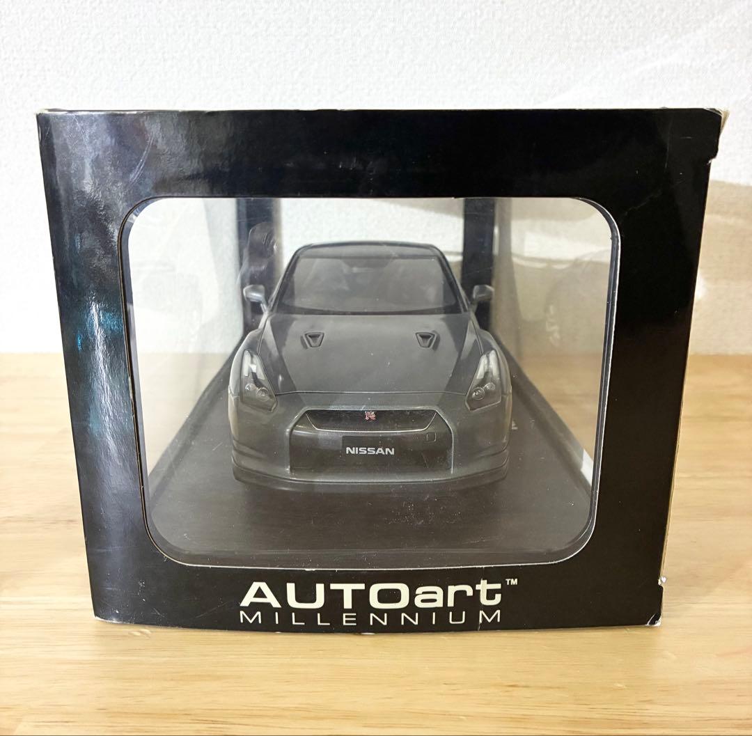 希少 1/18 日産 GT-R ダークメタルグレー オートアート ミレニアム