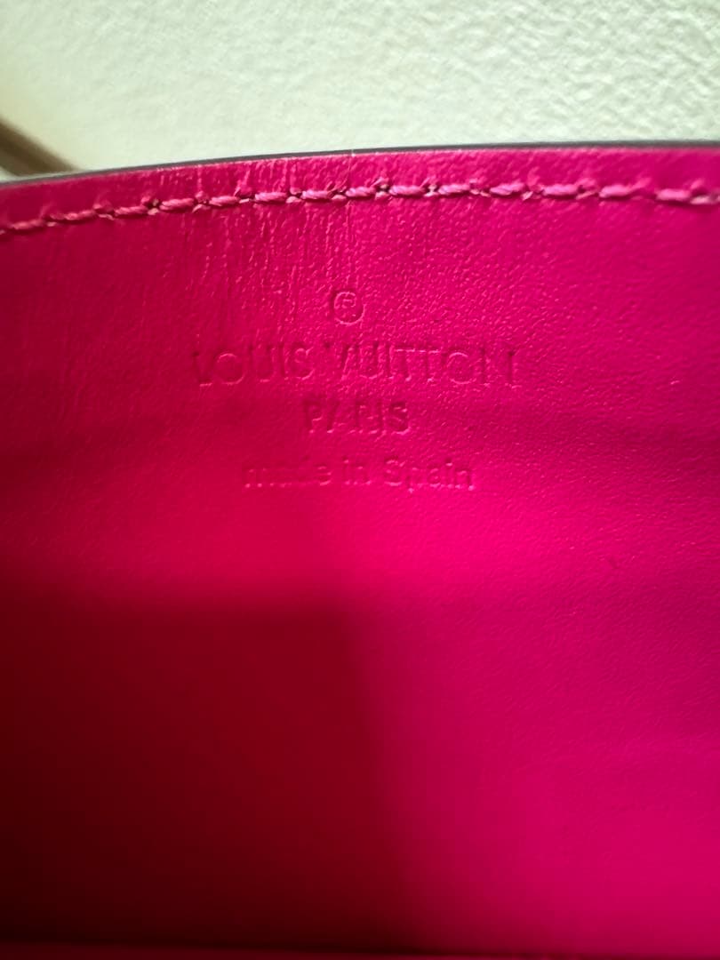 美品 LOUIS VUITTON ヴィトン 2020バレンタイン 財布 セット