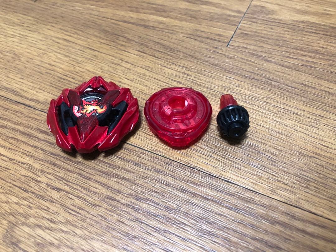 ドランバスター レッド 次号予告】「BEYBLADE X」特別カラーのUXベイ「ドランバスターメタル