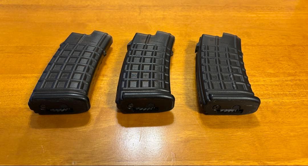 東京マルイ ステアーハイサイクル タンカラーモデル 330連マガジン+2個付き