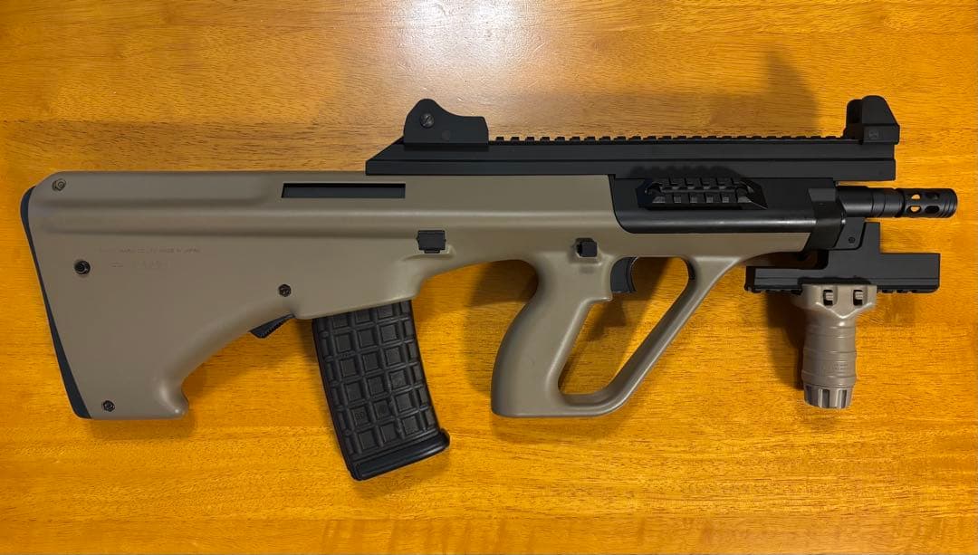 東京マルイ ステアーハイサイクル タンカラーモデル 330連マガジン+2個付き