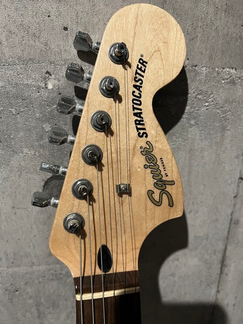 Squier Stratocaster fender エレキギター