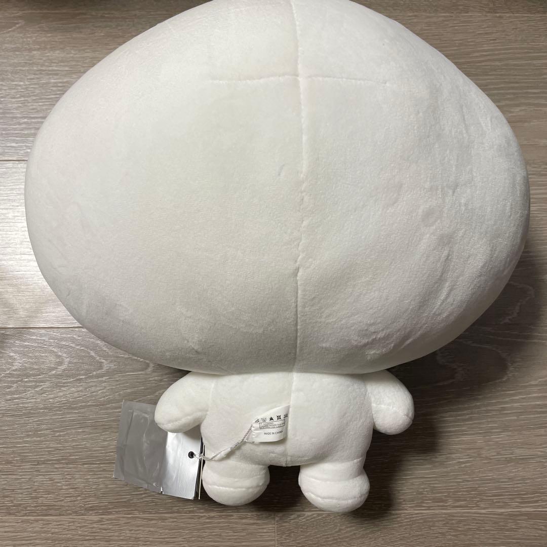 BTS JIN Wooteo ウットくん ドールクッション - メルカリ