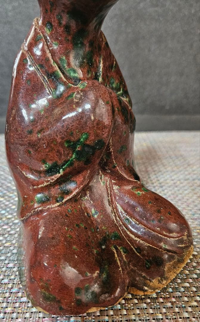 中国・日本古陶磁器 時代古作品 古陶磁器 陶器製 辰砂釉 狐像 神