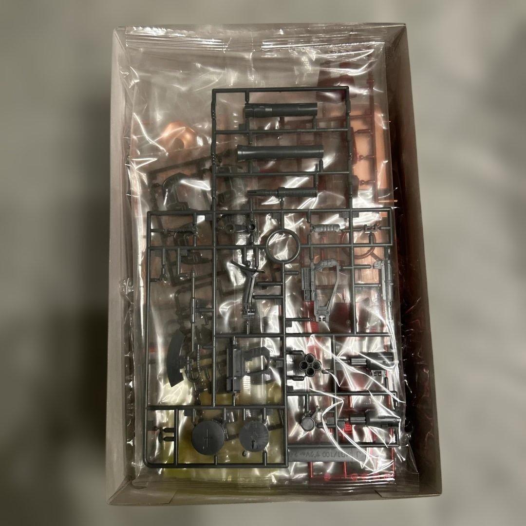 MG MS-06S シャア専用ザクII Ver.2.0 チタニウムフィニッシュ