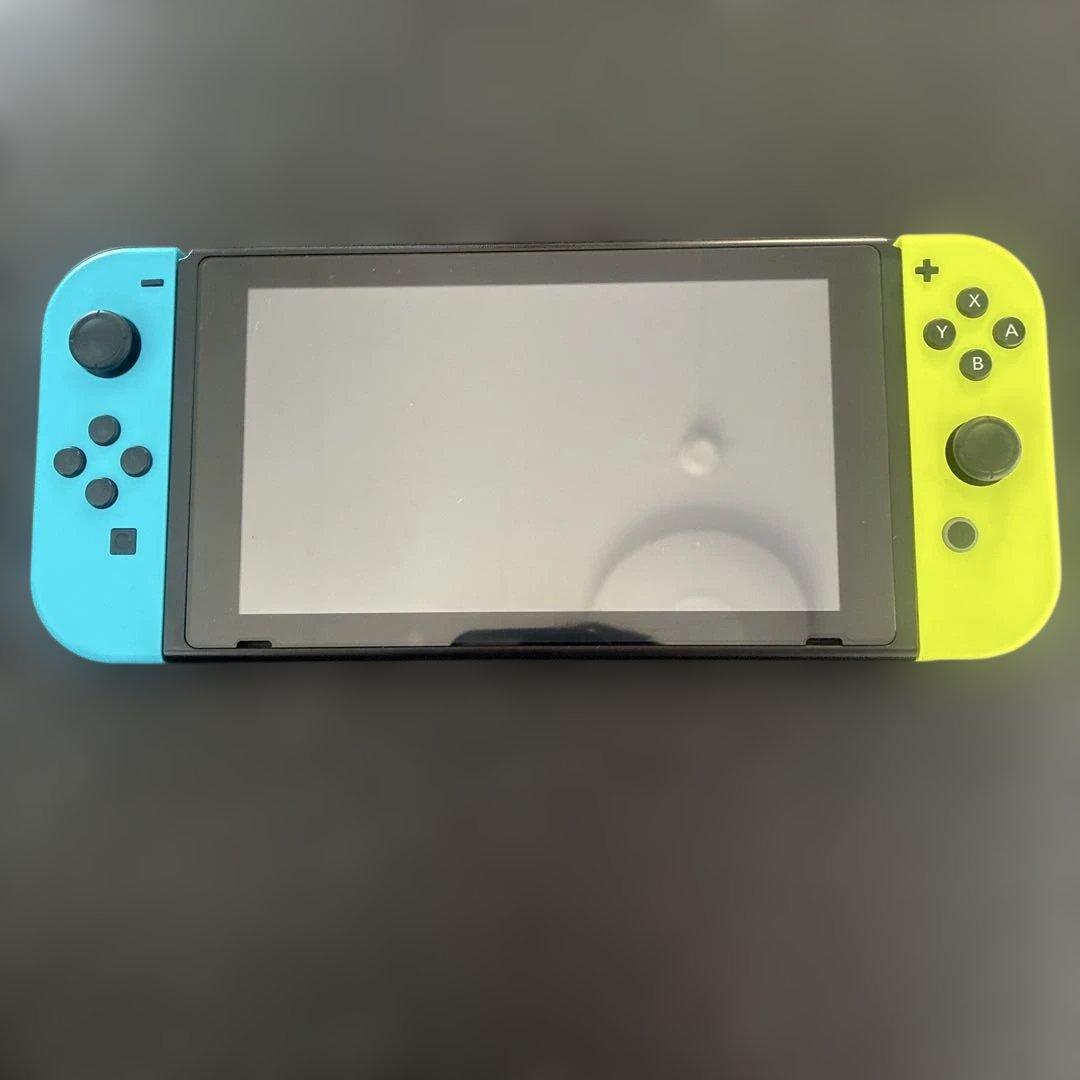 Nintendo Switch 本体 青/黄 /黒Joy-Con3つ　付属品あり