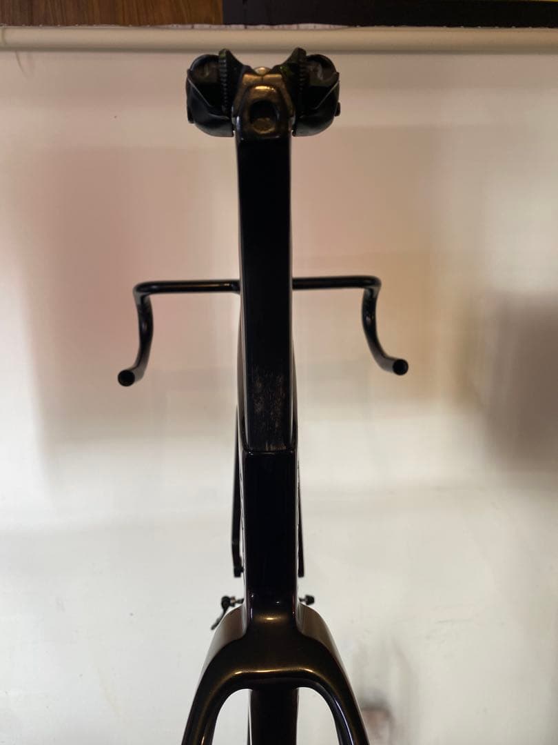 ELVES カーボンロードバイクフレーム ブラック「りる」