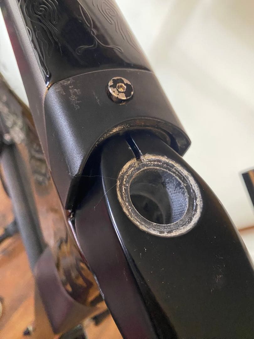 ELVES カーボンロードバイクフレーム ブラック「りる」